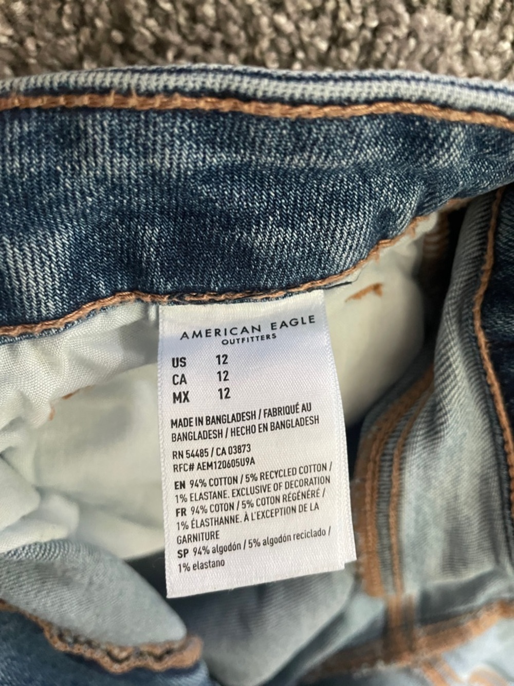 American Eagle Mom shorts - Picture 3 of 4